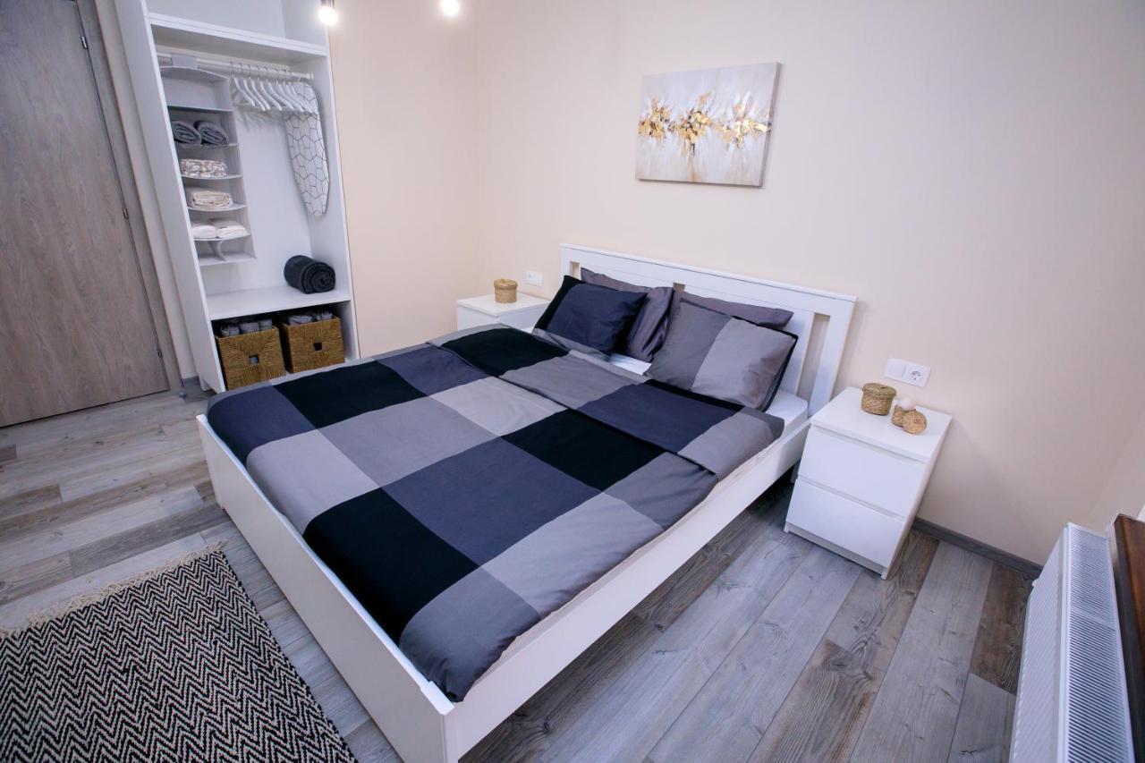 Babylon Park Apartment Санданський Екстер'єр фото