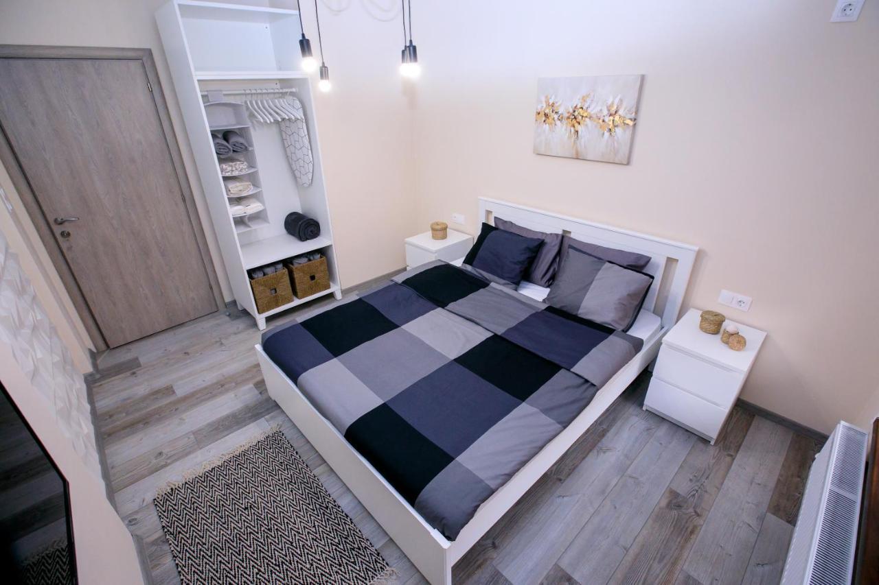 Babylon Park Apartment Санданський Екстер'єр фото